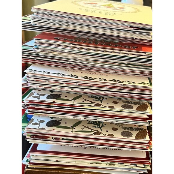 Lot Of 20 Christmas Cards Hallmark Random Family No Duplicates With Envelopes - Picture 9 of 9